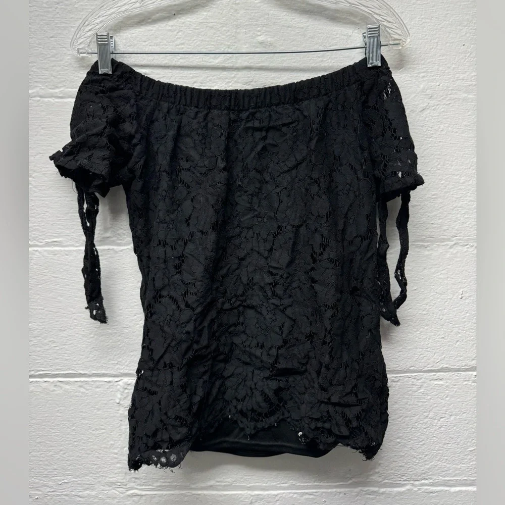 Blooming Jelly Black Lace Off The Shoulder Top - Picture 1 of 4